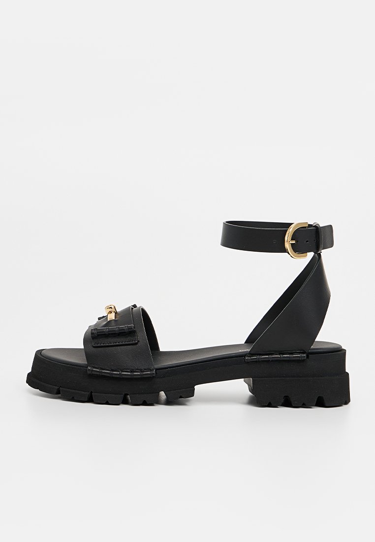 Emporio Armani Sandalen met plateauzool zwart Emporio Armani Sandalen met plateauzool zwart