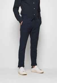 Lindbergh Tygbyxor - dark blue