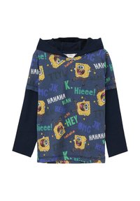 Der Kapuzenpullover ist in einer Mischung aus Blau und Marineblau gehalten und verziert mit bunten SpongeBob-Grafiken und Text in lebendigen, verspielten Schriftarten.