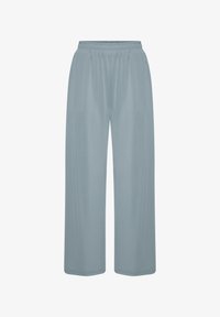 Unselected, smoke blue