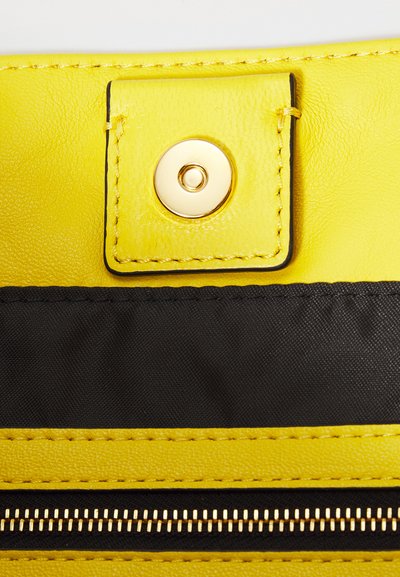 MOSCHINO BORSA TRACOLLA - Ručna torba - fantasia giallo