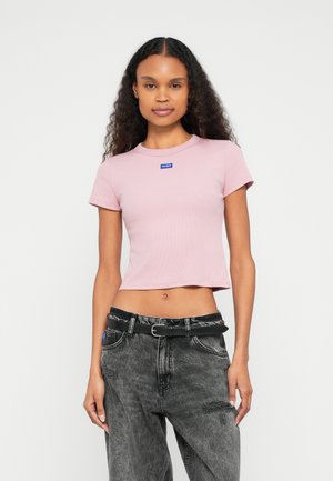 BABY TEE - Lihtne T-särk - pastel pink