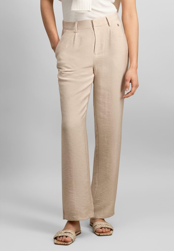 STRAIGHT SOFTTOUCH - Stoffhose - sand