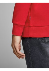 Jack & Jones JJECORP czerwony