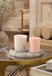 Rituals SCENTED CANDLE REFILL - THE RITUAL OF SAKURA - FLORAL - CHERRY BLOSSOM & RICE MILK - Doftljus