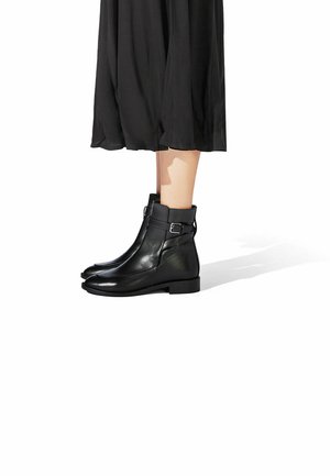 Enkelkaarsjes - black calf