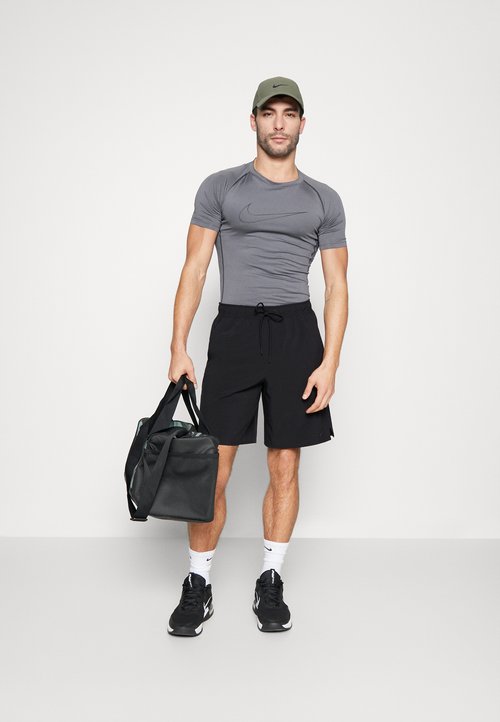 Nike Pantalón corto de hombre M Nk DF Unlimited Wvn 9In Ul Negro — photo 2