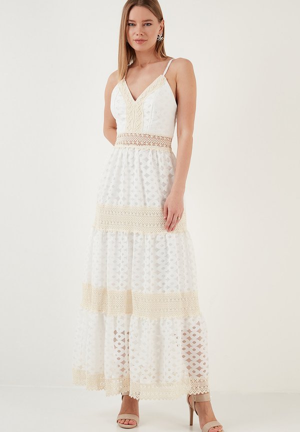 REGULAR FIT - Maxikleid - ecru