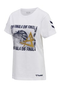 Biała bawełniana koszulka z grafiką z napisem "EHF FINAL4" w granatowym i złotym kolorze oraz logo na dolnym końcu. Krótkie rękawy.