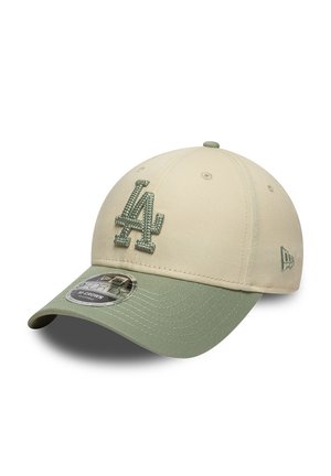Beżowa i jasnozielona czapka baseballowa z wypukłym, teksturowanym logo "LA" z przodu oraz logo marki z boku, zakrzywionym daszkiem i naklejką na rondzie.