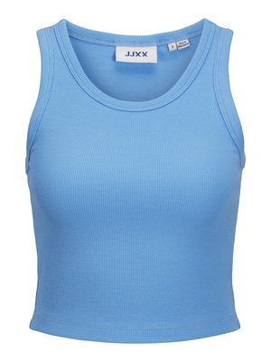 Hellblaues, geripptes, ärmelloses Crop-Top mit rundem Ausschnitt und JJXX-Markenetikett innen am Kragen.