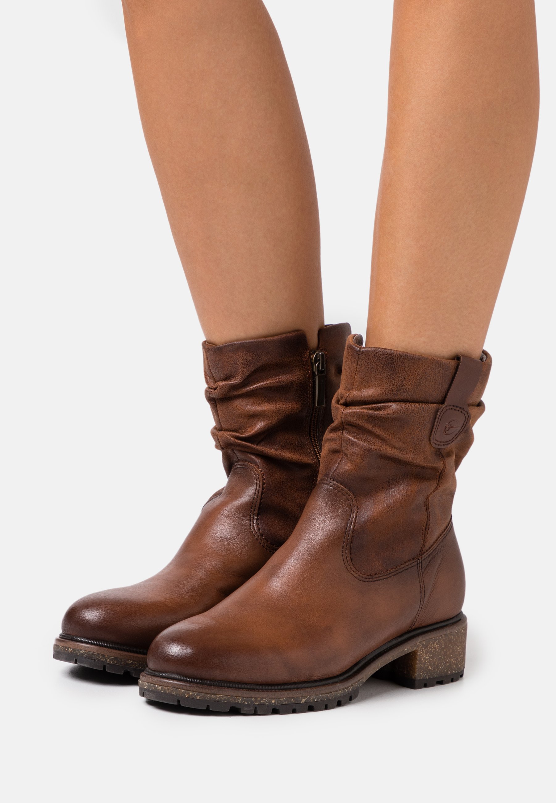 tamaris muscat boots