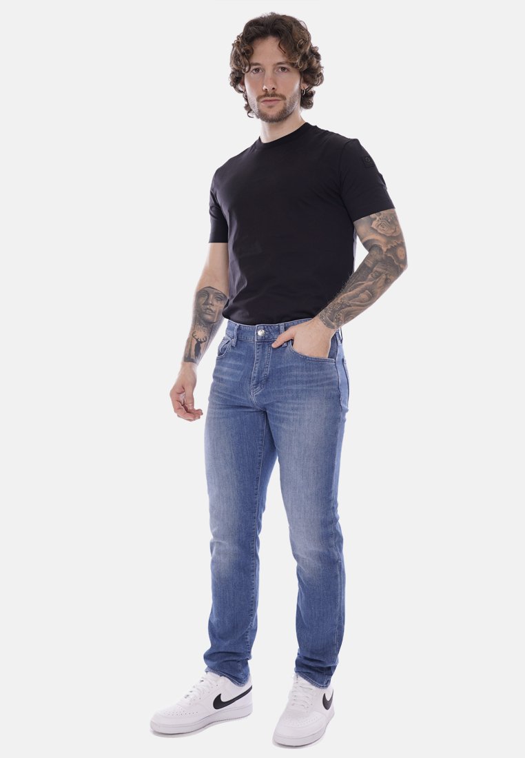 Armani Exchange Slim fit jeans blauw denim/bluedenim Armani Exchange Slim fit jeans blauw denim/bluedenim