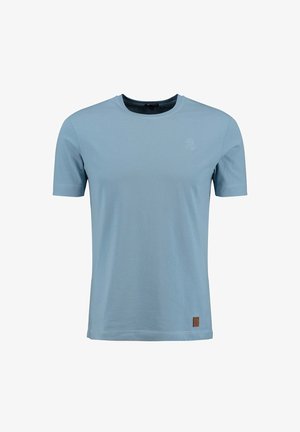 Hellblaues Baumwoll-T-Shirt mit Rundhalsausschnitt, kurzen Ärmeln und einem kleinen Logo-Detail auf der Brust; hat einen braunen Ledereinsatz am Saum.