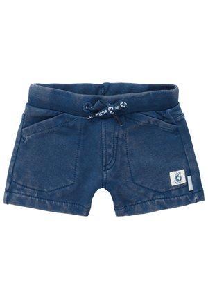 Granatowe krótkie spodenki dla malucha z elastycznym pasem, przednimi kieszeniami, sznurkiem ściągającym oraz małą naszywką na prawej nogawce.