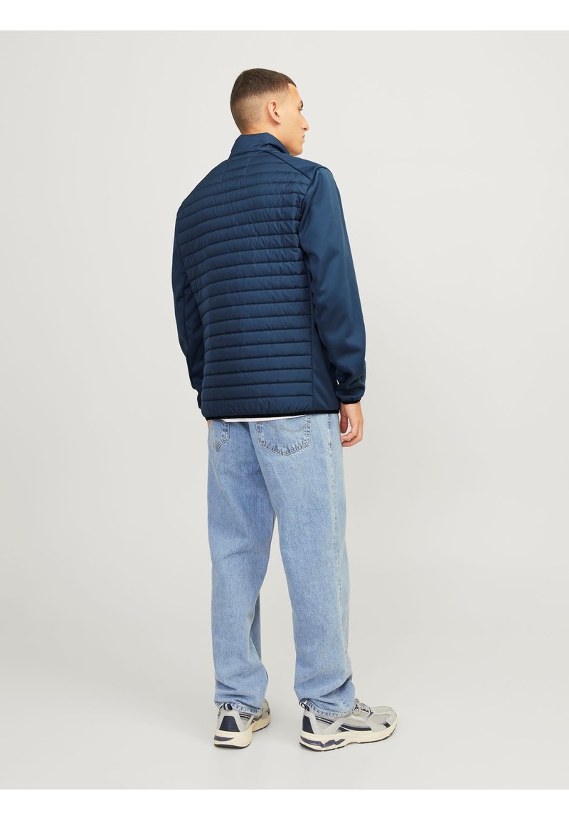 Jack & Jones QUILTED COLLAR - Overgangsjakke - ensign blue/wild lime