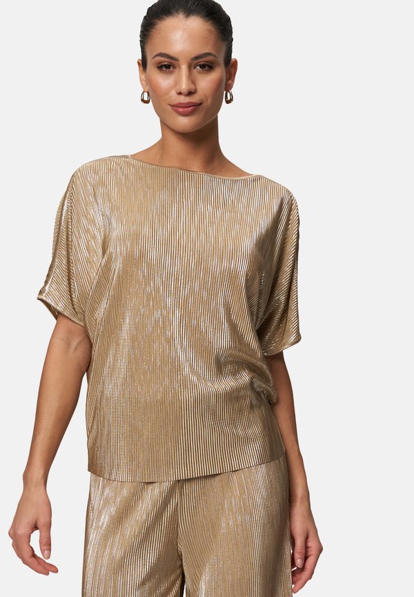 MIT U-BOOT AUSSCHNITT - Bluse