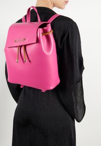 L'Atelier Du Sac PIERRE mauve