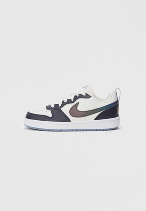 Nike Sportswear COURT BOROUGH LOW UNISEX - Αθλητικά παπούτσια - platinum-coloured/cave purple/white/ashen slate