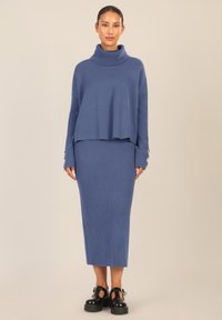 Apart OVERSIZED - Maglione - mittelblau