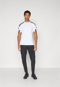 adidas Performance JUVENTUS VISTECH - Pantalon de survêtement - black/bliss pink