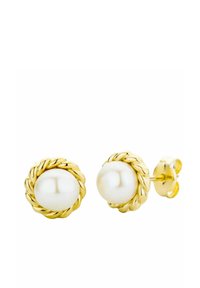 Pendientes de botón en tono dorado que presentan una perla blanca central, engastada en un marco trenzado texturizado, con un respaldo metálico seguro.