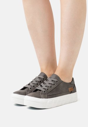 VEGAN SIDEKICK - Matalavartiset tennarit - dark grey
