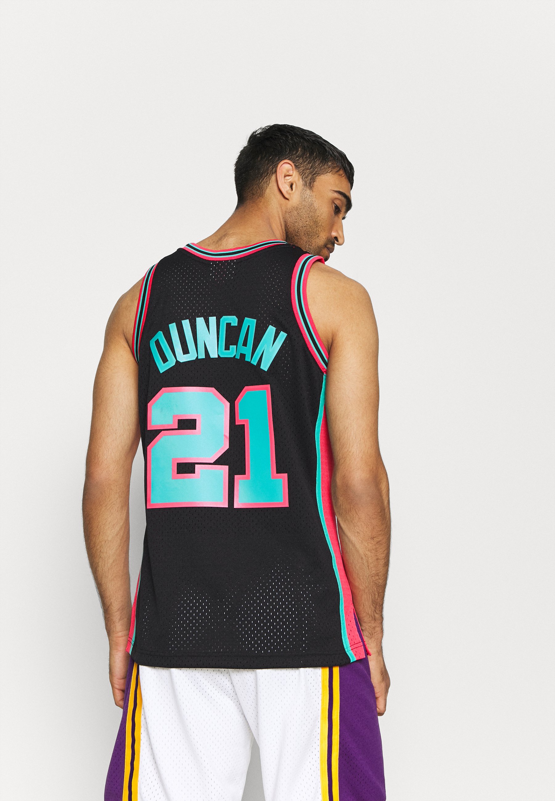 tim duncan finals jersey