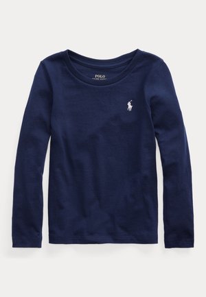 Camisa de manga larga azul marino hecha de algodón suave. Presenta un escote redondo y un pequeño logo blanco en el pecho. Textura suave.