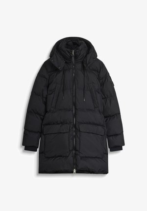 Zwarte pufferjack met capuchon, ritssluiting en twee voorkouwen. Kenmerkt zich door een gestikt ontwerp en elastische manchetten voor extra warmte.