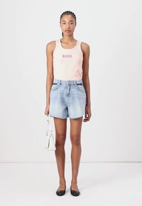 BOSS Denimové šortky - turquoise/aqua