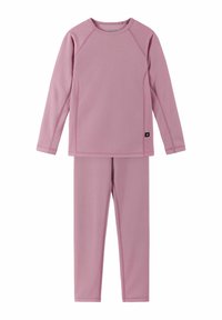 Różowa bluzka z długim rękawem oraz dopasowane legginsy wykonane z teksturowanej tkaniny. Model z raglanowymi rękawami i kontrastowymi szwami. Zawiera subtelne detale z logo.