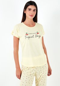 LELA REGULAR FIT - Pizsama szett - yellow