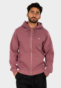 Unselected, plum