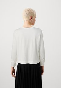 GAP Petite VINTAGE SET IN CREW - Camisola de manga comprida - off white