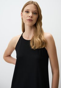 Jimmy Key SLEEVELESS - Gebreide jurk - black