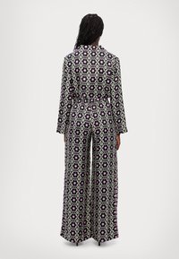 MAX&Co. RICHARD QUINN MAGGIE - Trousers - rosa geom/flower print