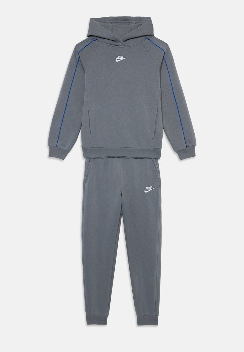 Nike Sportswear - CLUB TRACKSUIT UNISEX SET - Tracksuit bottoms - smoke grey/game royal/white, Enlarge