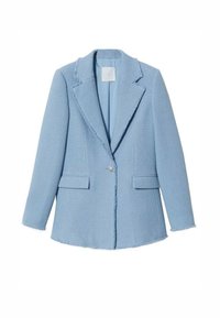 Světle modrý tkaný blazer s výstřihy do V, dvěma předními kapsami a zapínáním na jeden knoflík. Roztrhané okraje přidávají texturu.