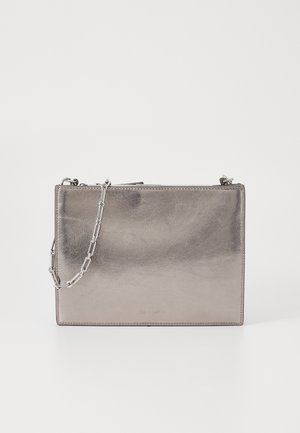 NIGHT SQUARE CROSSBODY SHINY - Schoudertas - silver