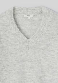 BZB COL V UNI - Pullover - gris clair