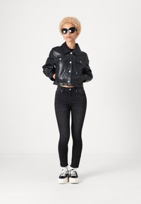 ONLY Petite ONLRIMA JACKET  - Bunda z nepravej kože - black