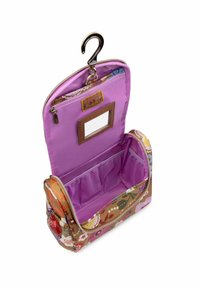 Borsa cosmetica appesa con un motivo floreale, esterno marrone e interno viola. Presenta scomparti in rete e un gancio per appenderla.