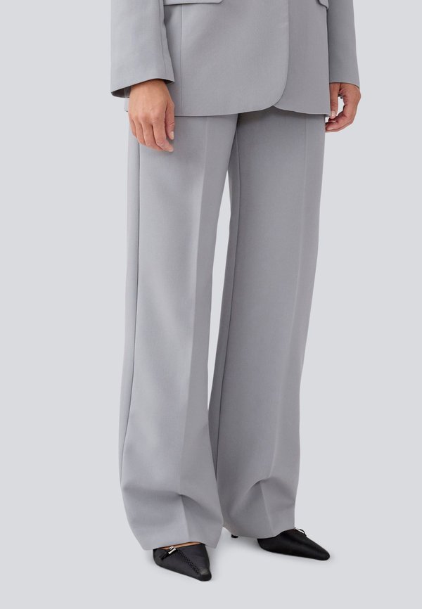 GALE PANTS - Stoffhose - skyrocket