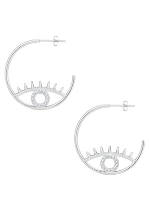 Sølv hoop øreringe med et øje-design, prydet med en cirkulær krystalaccent og pigge over øjet. Poleret glat finish.