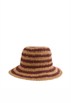Chapeau bob au crochet avec des larges rayures alternées en fil beige et marron foncé, présenté sur fond blanc.