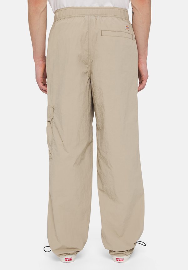 JACKSON PANT - Cargo trousers - sandstone4