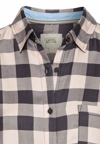 Korte mouwen geruit shirt in zwart, wit en lichtroze visgraatpatroon, met een button-down kraag en een borstzak.
