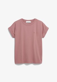 Unselected, light berry