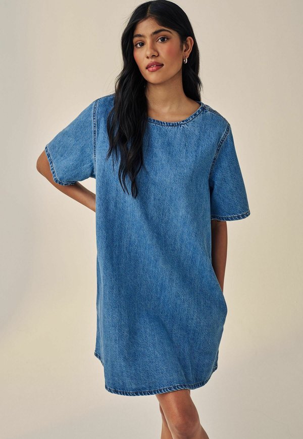 SHORT SLEEVE - REGULAR FIT - Jeanskleid